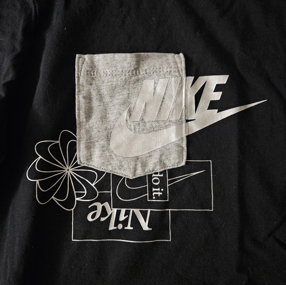 NIKE LONG SLEEVE SHIRT